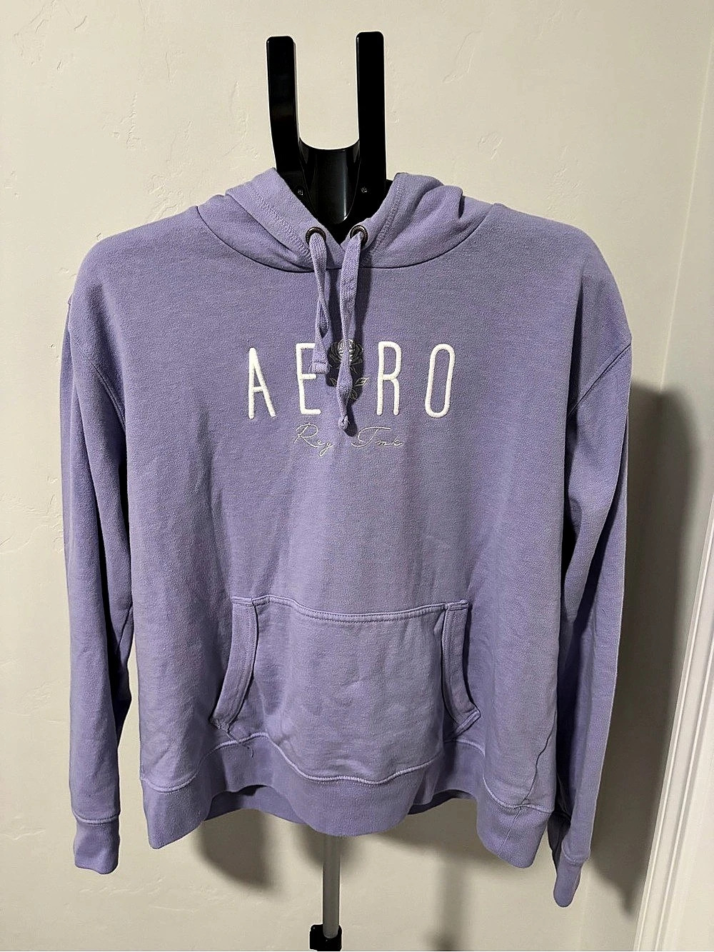 Aéropostale Lavender - Rose Embroidered Pullover Hoodie Purple XL